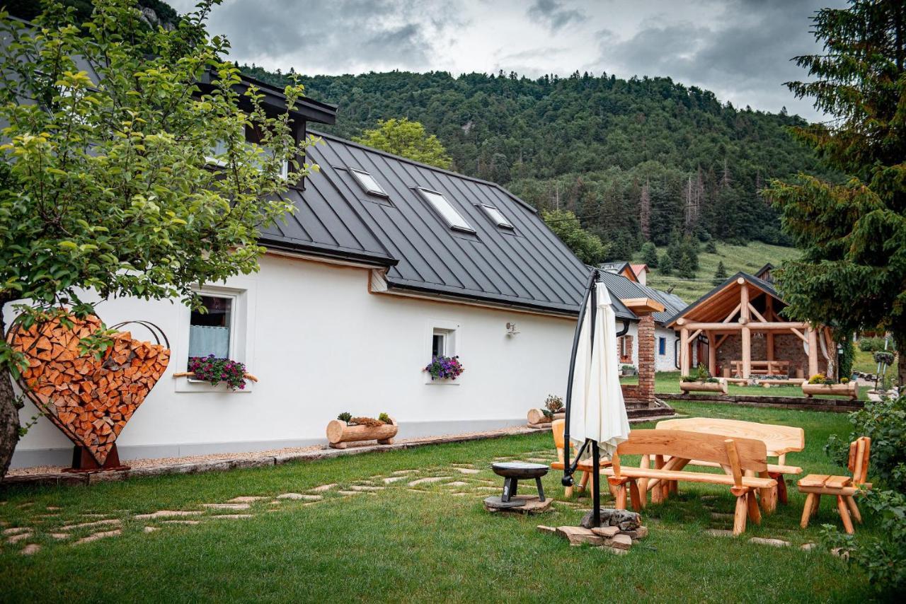 Chalets Dedinky Bagian luar foto