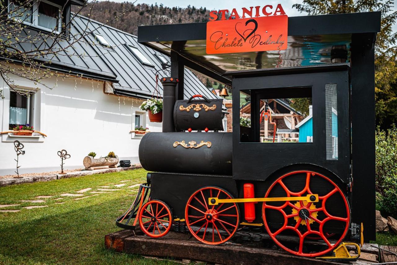 Chalets Dedinky Bagian luar foto