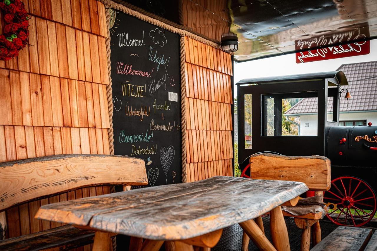 Chalets Dedinky Bagian luar foto