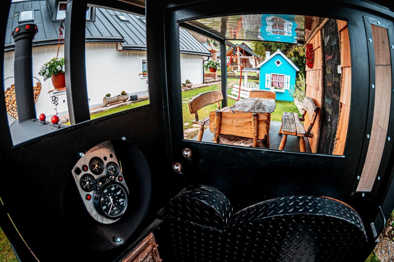 Chalets Dedinky Bagian luar foto